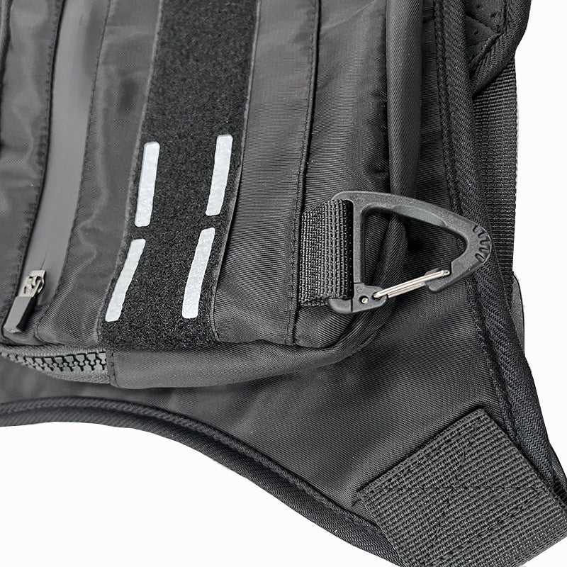 Compact Running Chest Bag – let brysttaske til løb – sort/grå